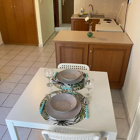 Elegant. στο κέντρο της κοζάνης 아파트 *