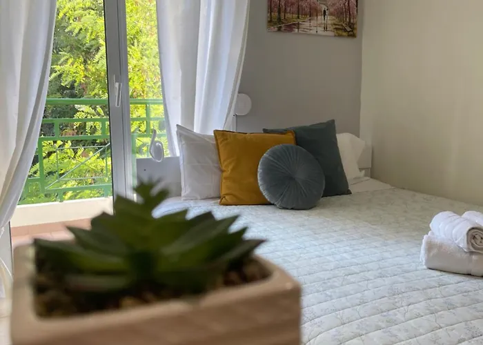 Elegant. στο κέντρο της κοζάνης Kozani