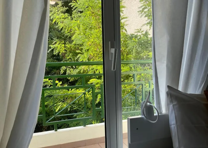 Elegant. στο κέντρο της κοζάνης